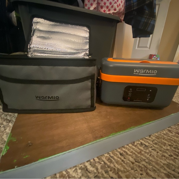 Warming Lunch Container - Picture 1 of 13